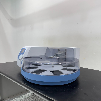 Thermo KingFisher Flex DNA/RNA Purification System image 1